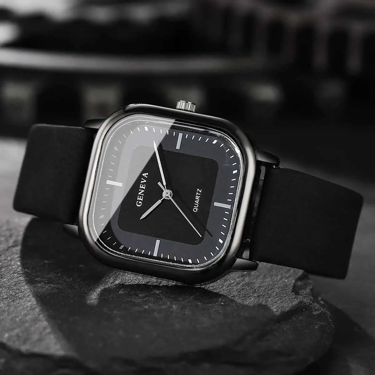 Minimalist Men's Watches Fashion Square Quartz Watch Casual Leather Strap Wristwatch Reloj Hombre(Without Box)
