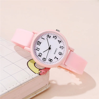Minimalist style children's wristwatch casual simple black and white silicone student watch Clock