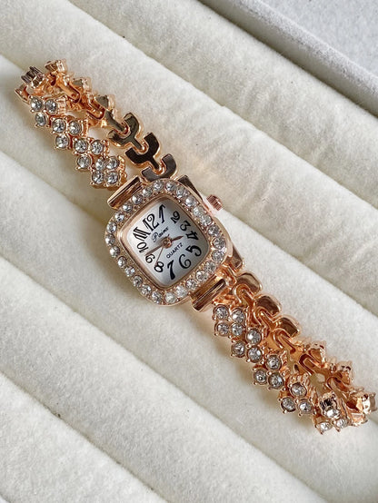Minimalist Niche Women's Quartz Wrist Watches Small Dial Fashionable Exquisite Quartz Watch for Women