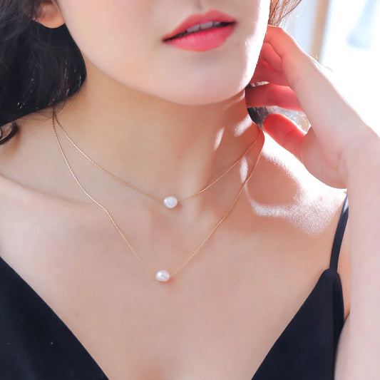 Stainless Steel New Fashion Exquisite Beaded Double Layer Imitation Pearl Chandel Chain Necklace and Stainless Steel Pendant
