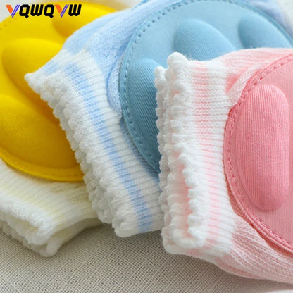 1Pair Baby knee Pads for Crawling -  Anti Slip Unisex Baby Knee Protectors - Toddler Leg Warmers with Sponge for Babies Infant