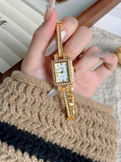 Minimalist Niche Women's Quartz Wrist Watches Small Dial Fashionable Exquisite Quartz Watch for Women